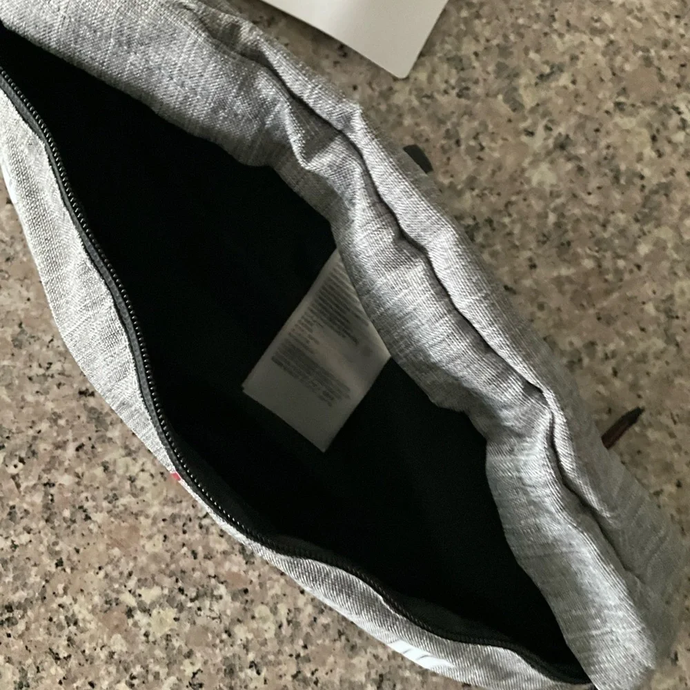 Jordan air gray
